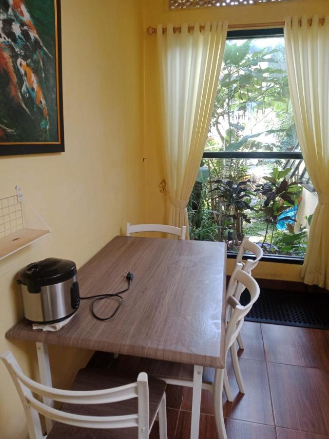 Villa Kota Bunga Cipanas 3 Kamar Baru Renovasi Full Wifi Cikundul Екстериор снимка